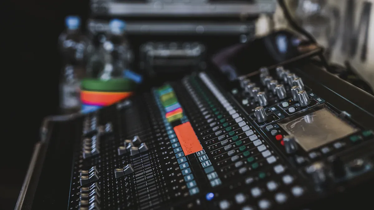 Benefits of Shielded Microphone Cables for Live Events